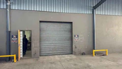 The Terminal at 191 Dr Vosloo Rd in Bartlett